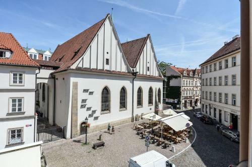 Apartments Betlemske Square Old Town