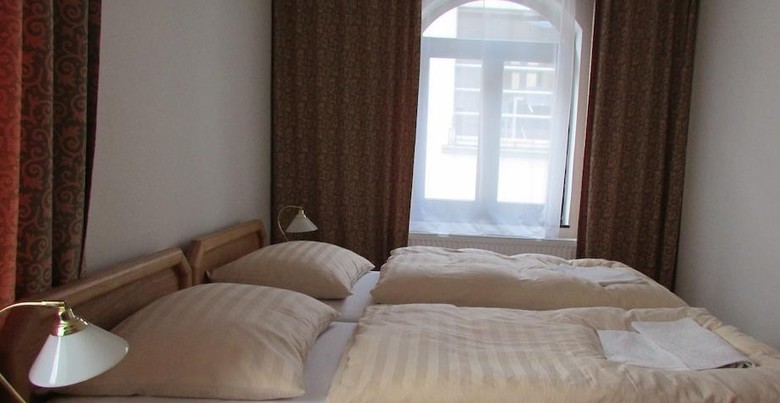 Hostal Villa Jinonice