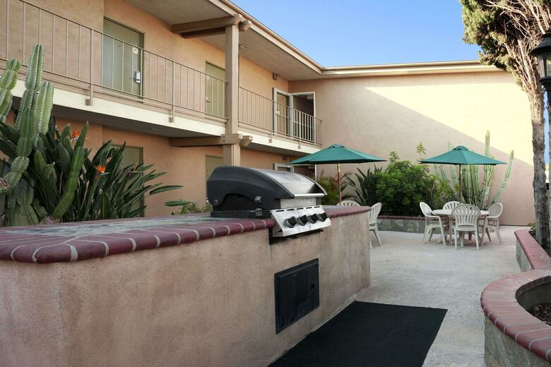 Hotel Howard Johnson Buena Park