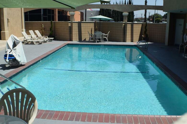 Hotel Howard Johnson Buena Park