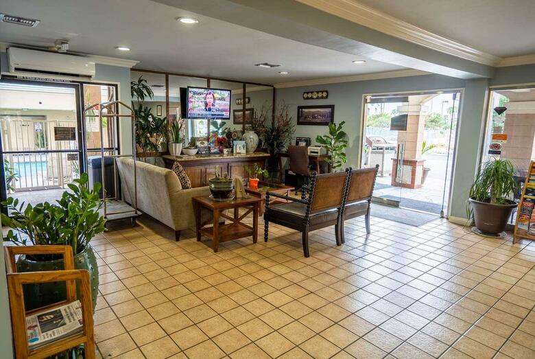 Hotel Howard Johnson Buena Park