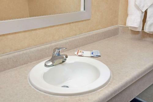 Hotel Knights Inn Buena Park
