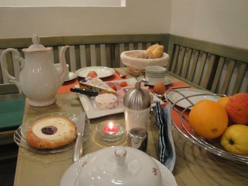 Hostal Pension Karnet