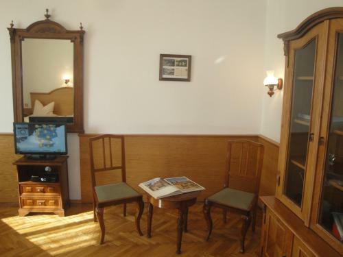 Hostal Pension Karnet