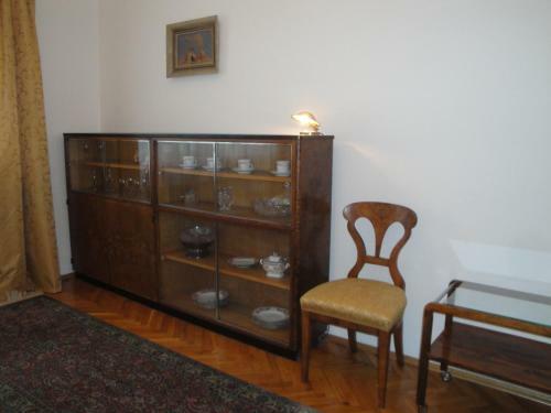 Hostal Pension Karnet