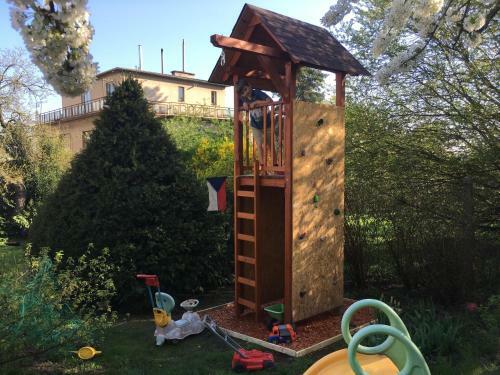 Hostal Pension Karnet