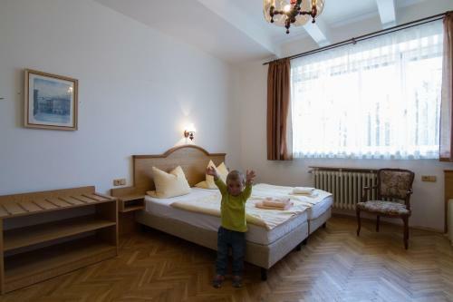 Hostal Pension Karnet