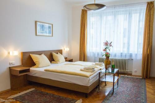 Hostal Pension Karnet