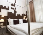 Hotel Pure White