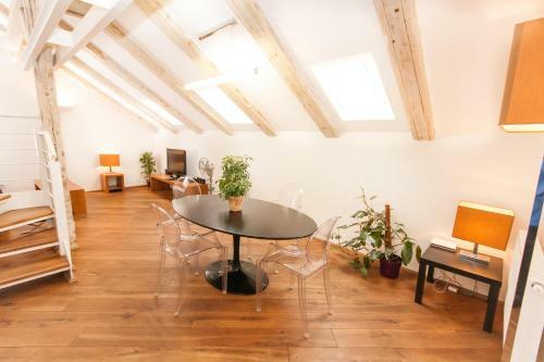 Apartamentos Kozna Loft