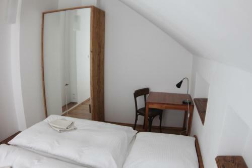 Hostal Family Lorenz & Coffee House