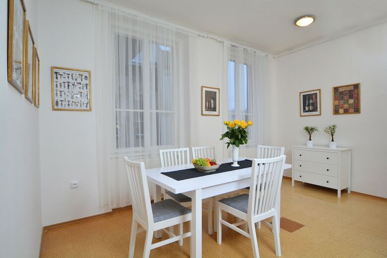 Mivos Prague Apartments Vltava