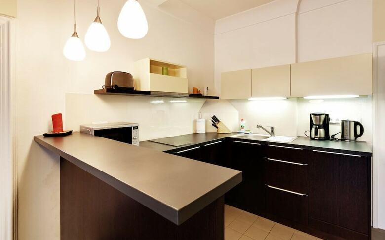 Karlova 25 Apartments