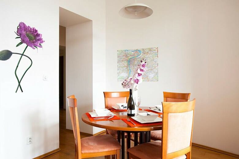 Riverview Apartments Prague