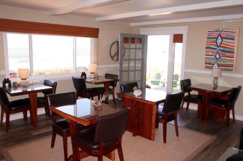Hotel Cambria Shores Inn