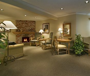 Hotel Fireside Inn On Moonstone Beach