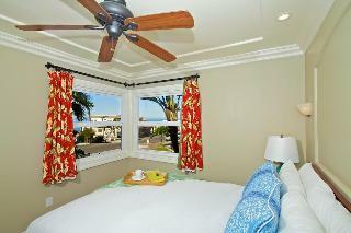 Hotel Ocean Palms Beach Resort