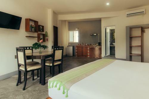 Albergue Hostal Losodeli