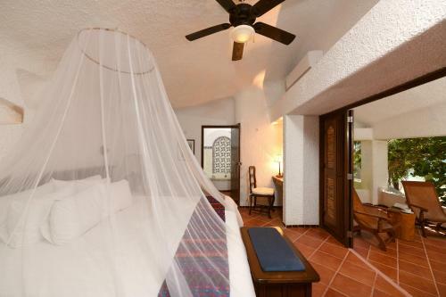 Hotel Kin Sol Soleil
