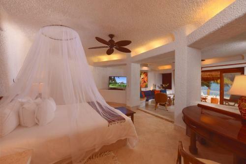 Hotel Kin Sol Soleil