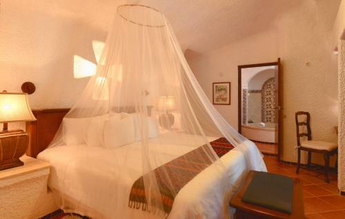 Hotel Kin Sol Soleil