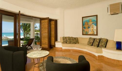 Hotel Kin Sol Soleil