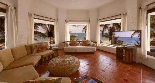 Hotel Kin Sol Soleil