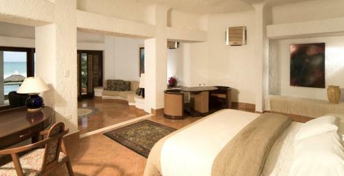Hotel Kin Sol Soleil