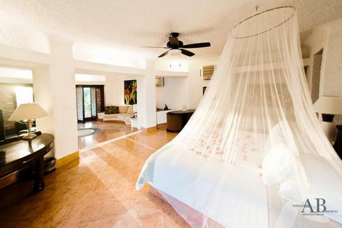Hotel Kin Sol Soleil