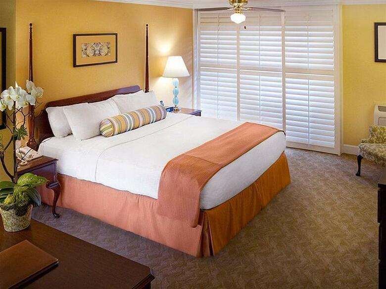 Hotel Carlsbad Inn Beach Resort