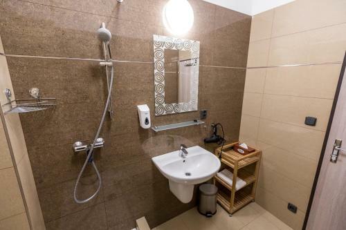 Hostal Guesthouse / Penzion Davids