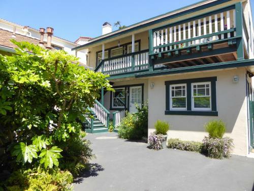 Hotel Briarwood Inn