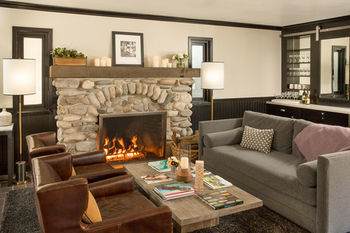 Bed & Breakfast Cobblestone Inn