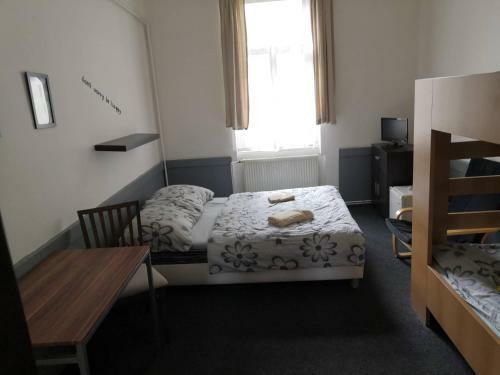 Hostel Cortina
