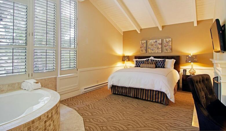 Posada Carriage House Inn