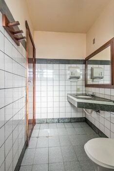 Hostal Vale Verde Praia Hotel