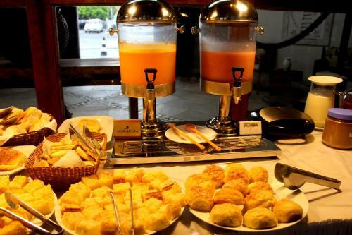 Hostal Hotel Gale�o