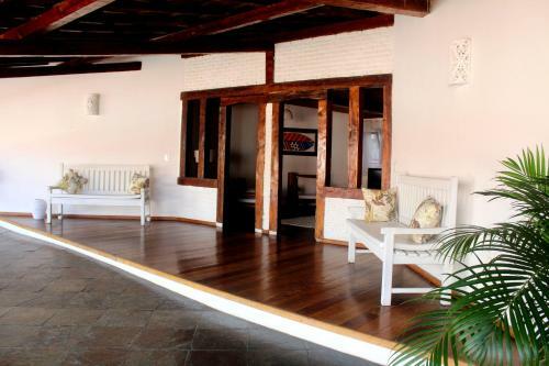 Hostal Hotel Gale�o