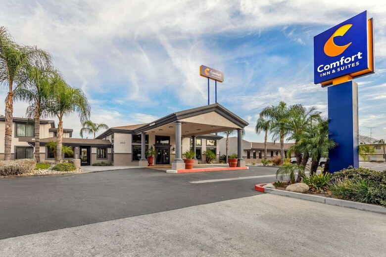 Hotel Comfort Inn And Suites Colton