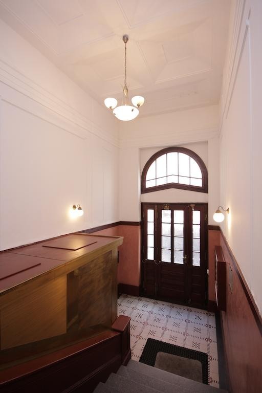 Elisky Kr�snohorsk� Apartments