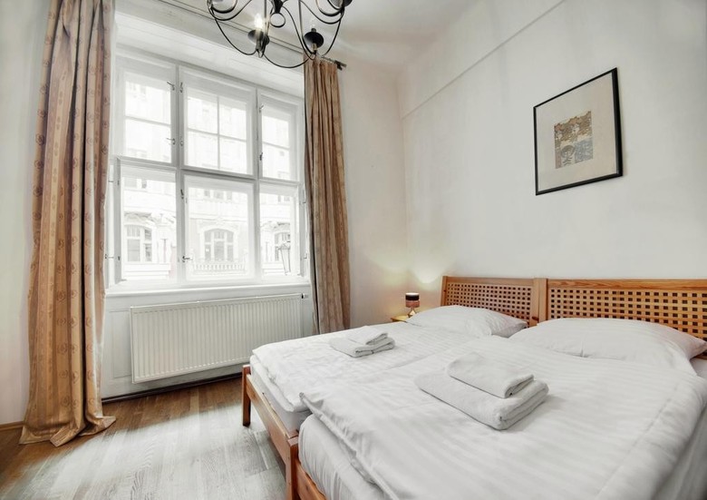 Elisky Kr�snohorsk� Apartments