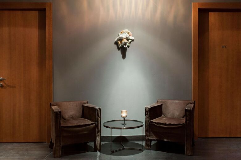 The Emblem Hotel