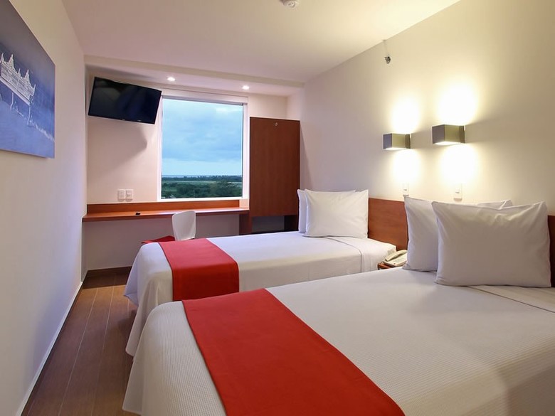 Hotel One Puerto Vallarta Aeropuerto