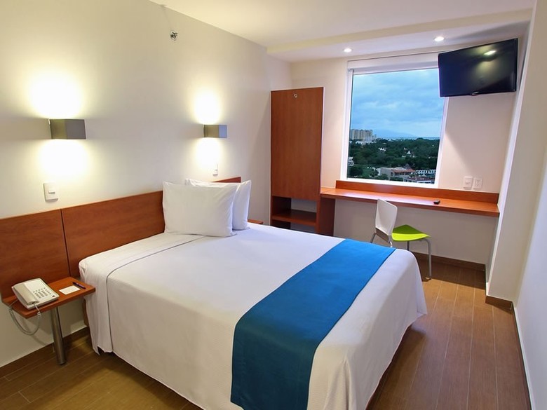 Hotel One Puerto Vallarta Aeropuerto