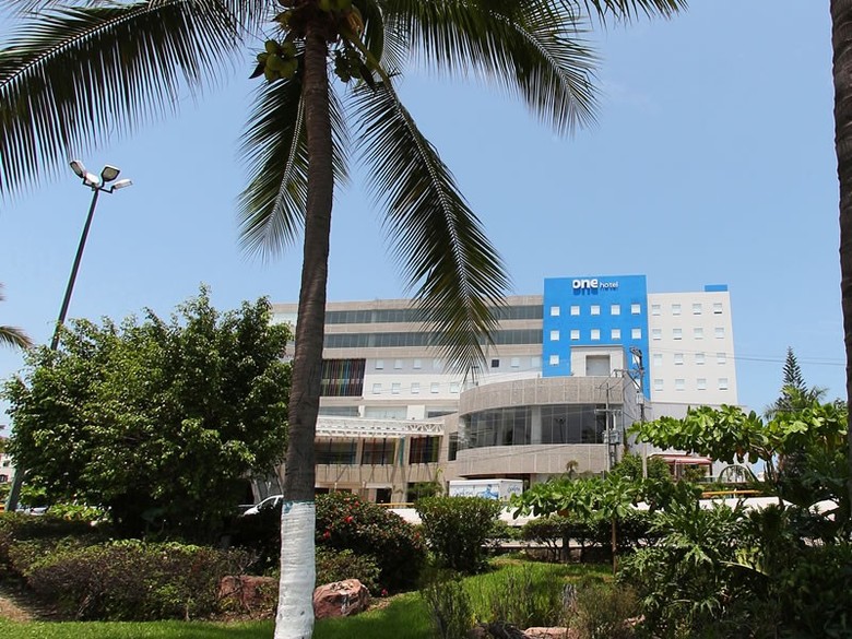 Hotel One Puerto Vallarta Aeropuerto
