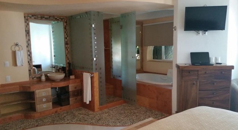 Hotel Andales On The Bay Suites