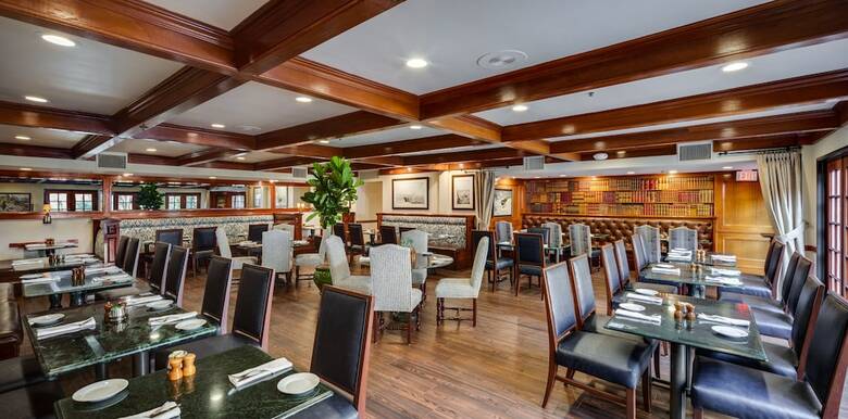 Ayres Hotel & Suites Costa Mesa/newport Beach