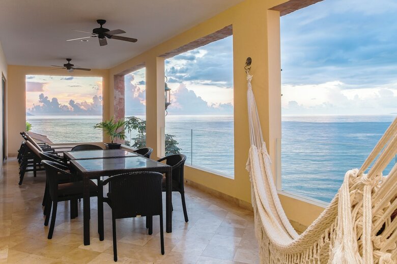 Hotel Garza Blanca Residences