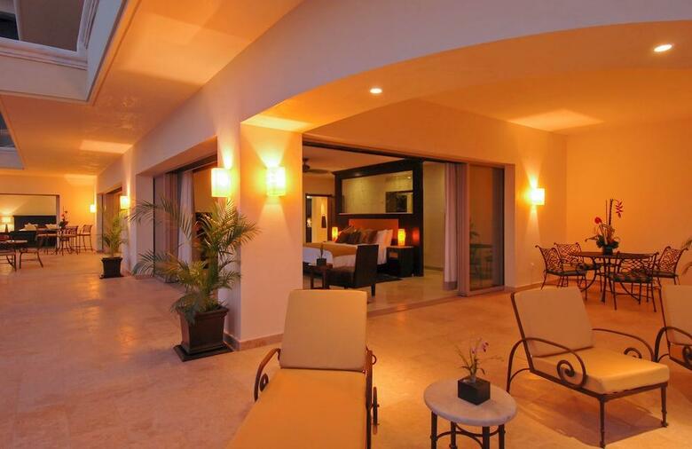 Hotel Garza Blanca Residences