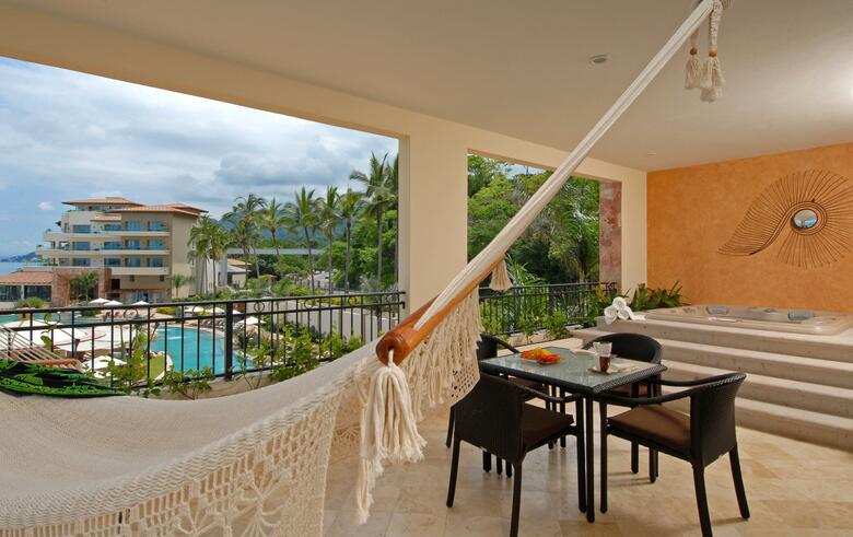 Hotel Garza Blanca Residences